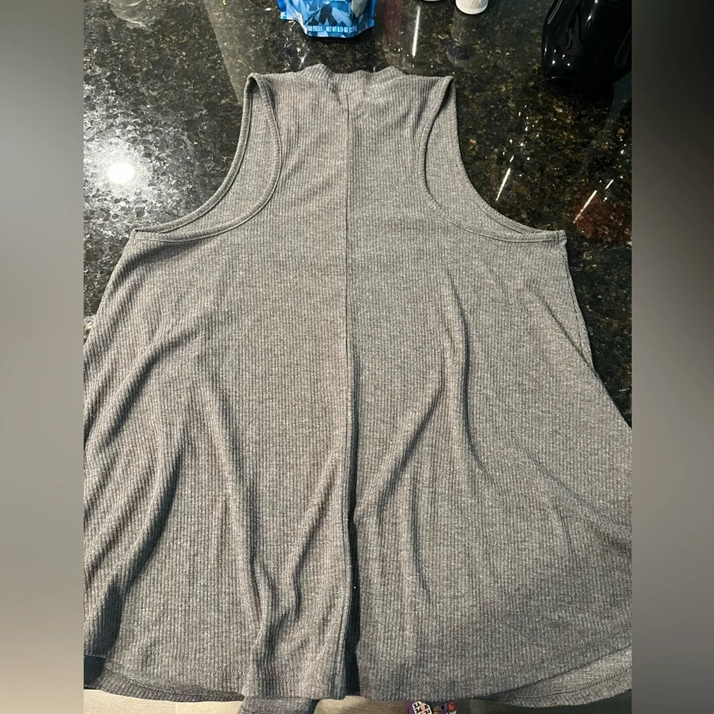 Grey Ransom Flowy top - Picture 3 of 3